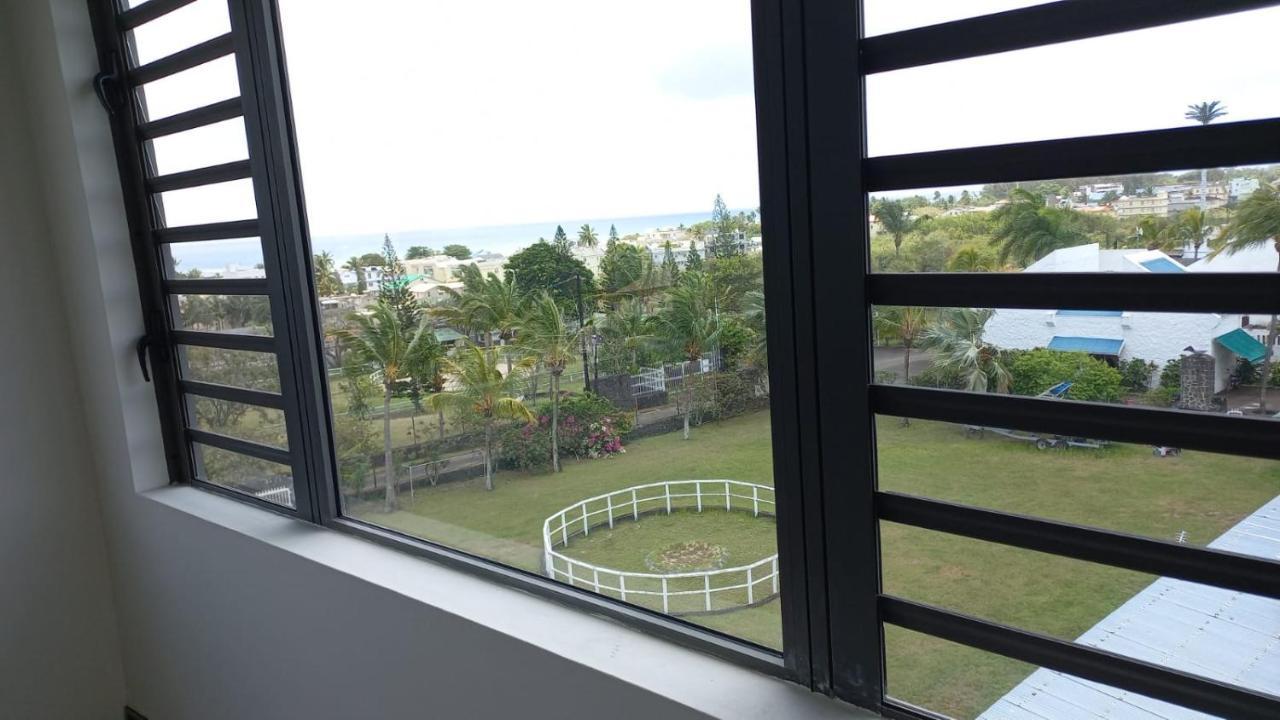 The See Apartments Trou aux Biches Esterno foto